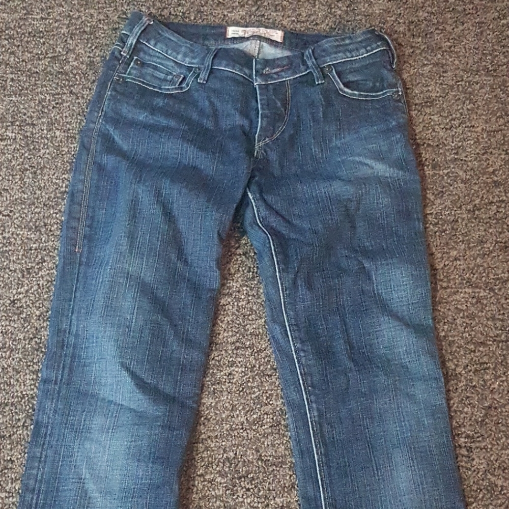 Jeans